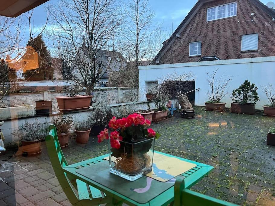 Villa Casa Blanca Mit Privatem Schwimmbad 26 Grad Und Sauna Duisburg Zewnętrze zdjęcie