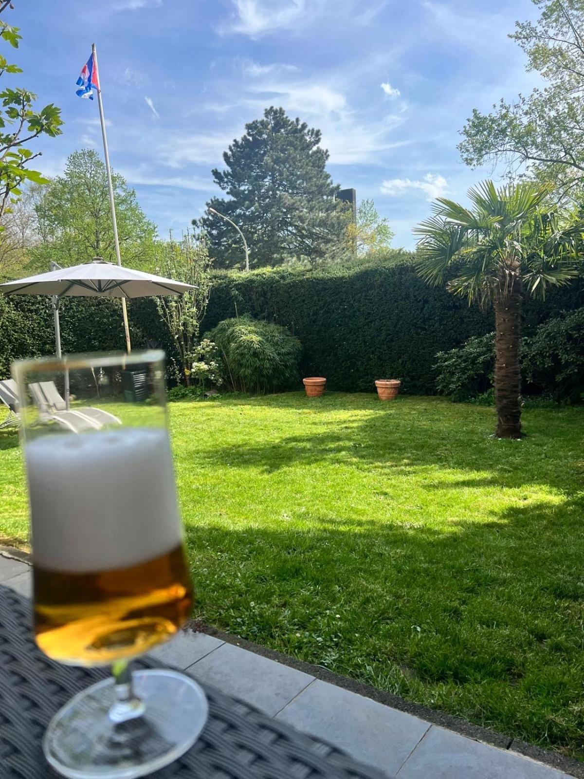 Villa Casa Blanca Mit Privatem Schwimmbad 26 Grad Und Sauna Duisburg Zewnętrze zdjęcie