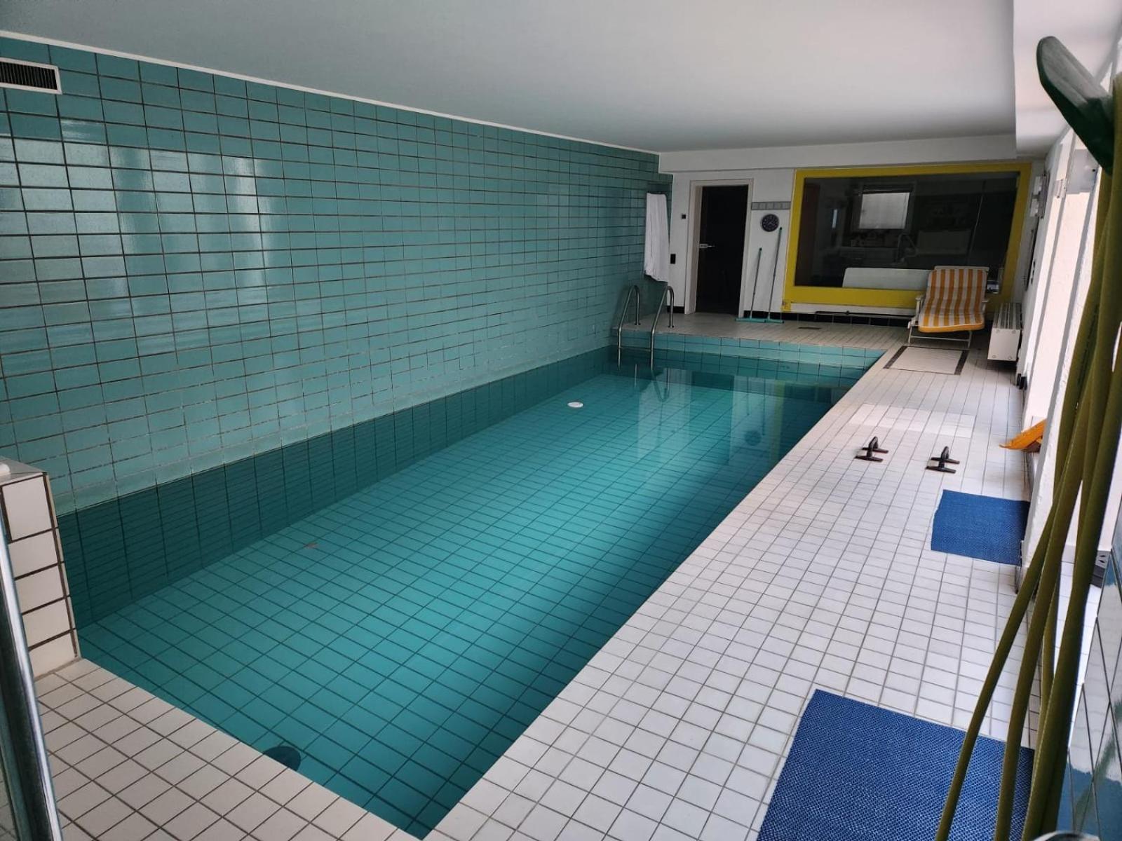 Villa Casa Blanca Mit Privatem Schwimmbad 26 Grad Und Sauna Duisburg Zewnętrze zdjęcie